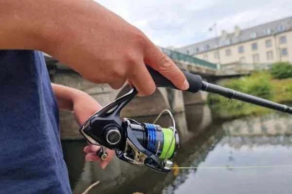 iews on shimano ax 2500b reel Exsence B Spinning C spool is suitable for fishing with both mono and braided line. REEL SHIMANO EXAGE 2500FD -
